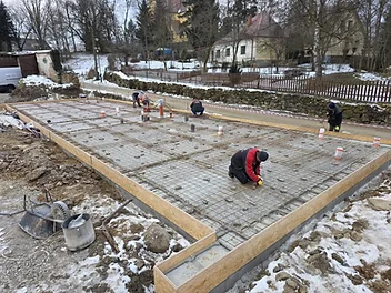 pracujeme na základové desce – foto 2
