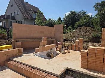 pracujeme na vyzdívce – foto 2