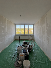 Chambre en préparation avant peinture