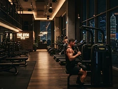 Best Gyms in The Pearl Doha: Waterfront Training Guide