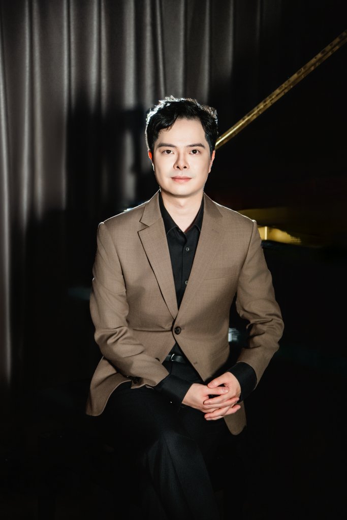 Alexander Lau Shing-Ho
