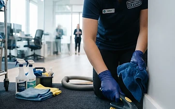 7 Signs You Need Deep Office Cleaning in LaSalle