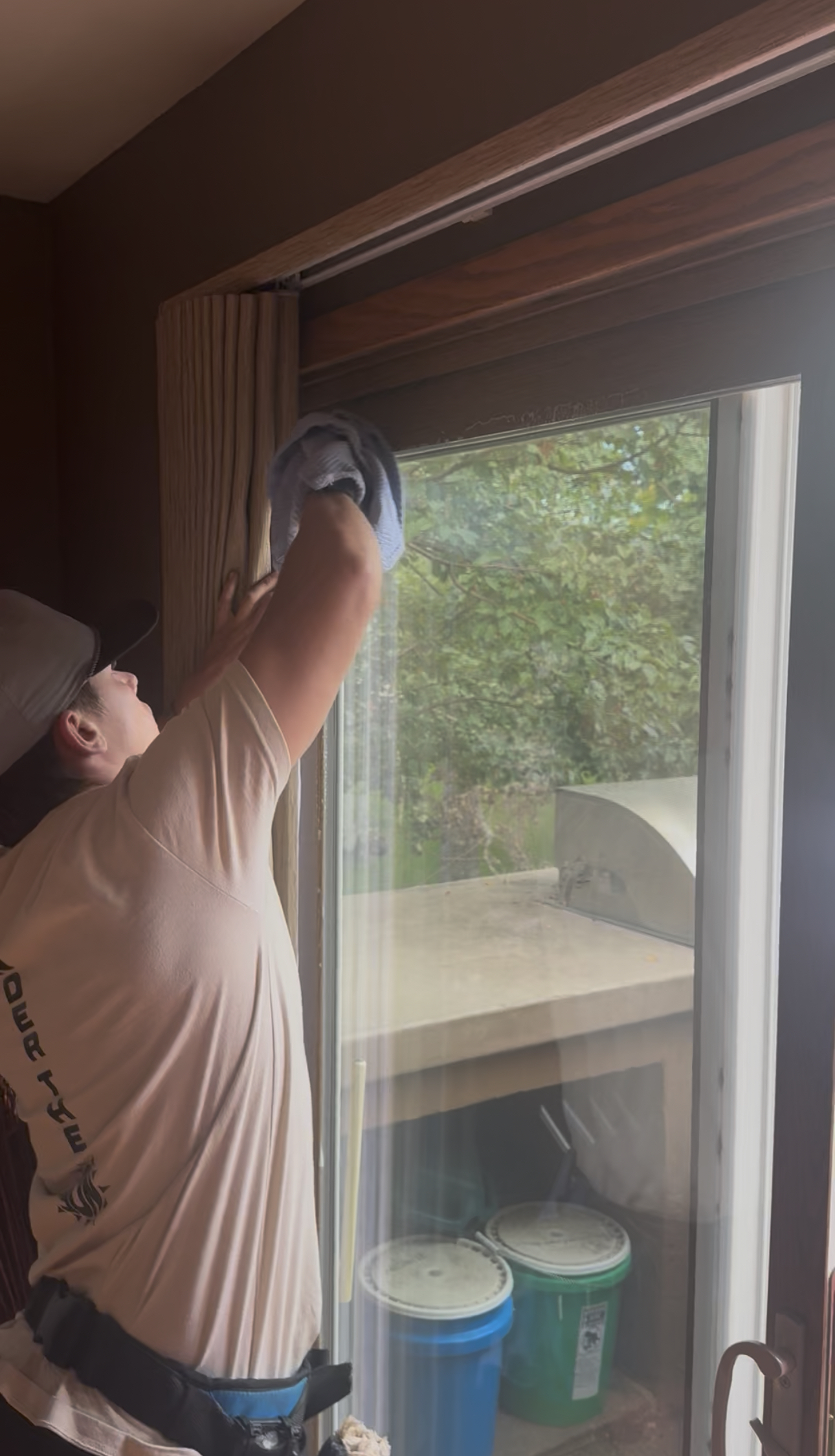 Interior Window Cleaning