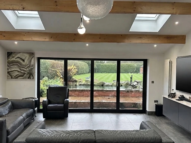 Oak-Beam Living Extension