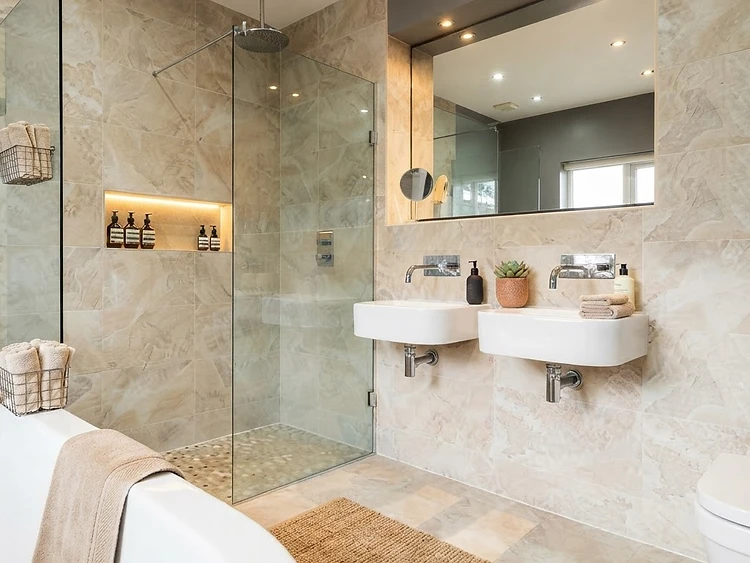 Twin-Basin Family Bathroom