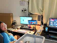 Deskaven assistant balancing work and home life