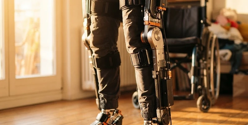 Ten Years Waiting, Ten Minutes Walking: One Army Veteran's Return to His Feet