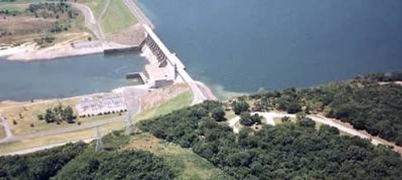 Lake Eufaula State Park — vast reservoir with marina and wooded shoreline