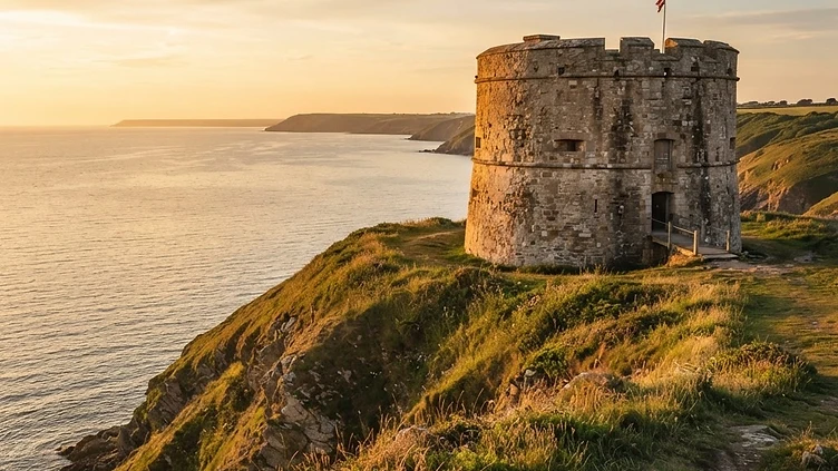 HISTORIC DEFENCE TOWER REBORN AS LUXURY SEASIDE RETREAT