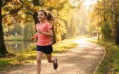 London girl, 10, who ran 'world record' 5K now hopes to beat her own record