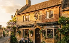 The Warwickshire pub named among UK's best Wetherspoons by Google reviews