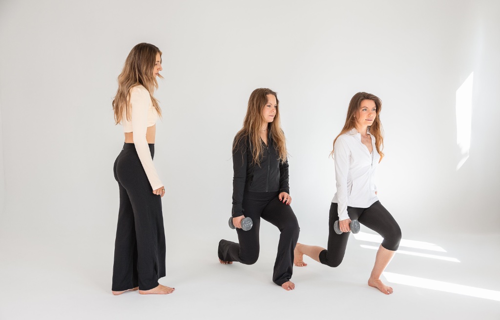 Minou beim Personal Training mit Widerstandsband in Zürich