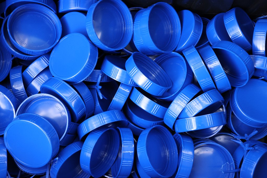 Fabocaps 36mm 60mm and 100mm screw caps