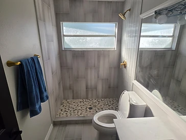 Custom Walk-In Shower & Bathroom Remodel – Largo, FL — photo 1