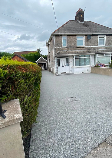 Grey Resin Driveway
