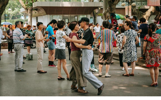 Fuxing Park — dancing groups and everyday community life