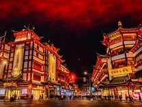 Yu Garden lanterns after dark.
