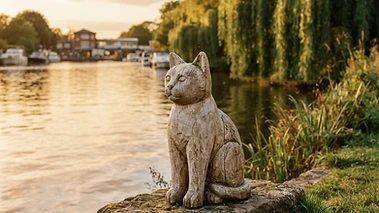 Wooden Cat of Teddington carved sculpture by Teddington Lock