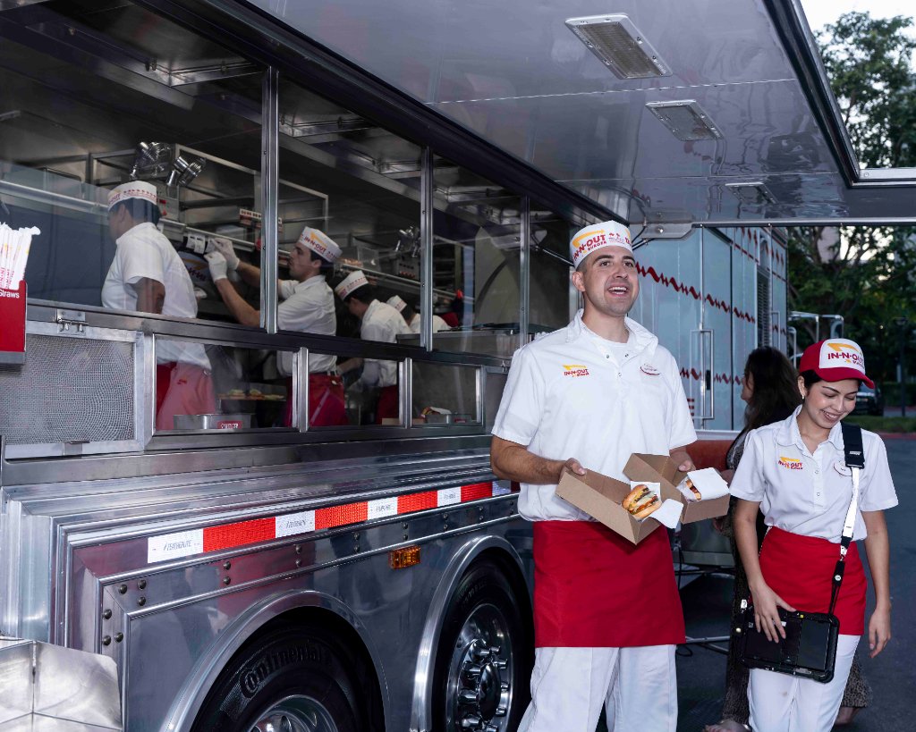 In-N-Out truck rolls in