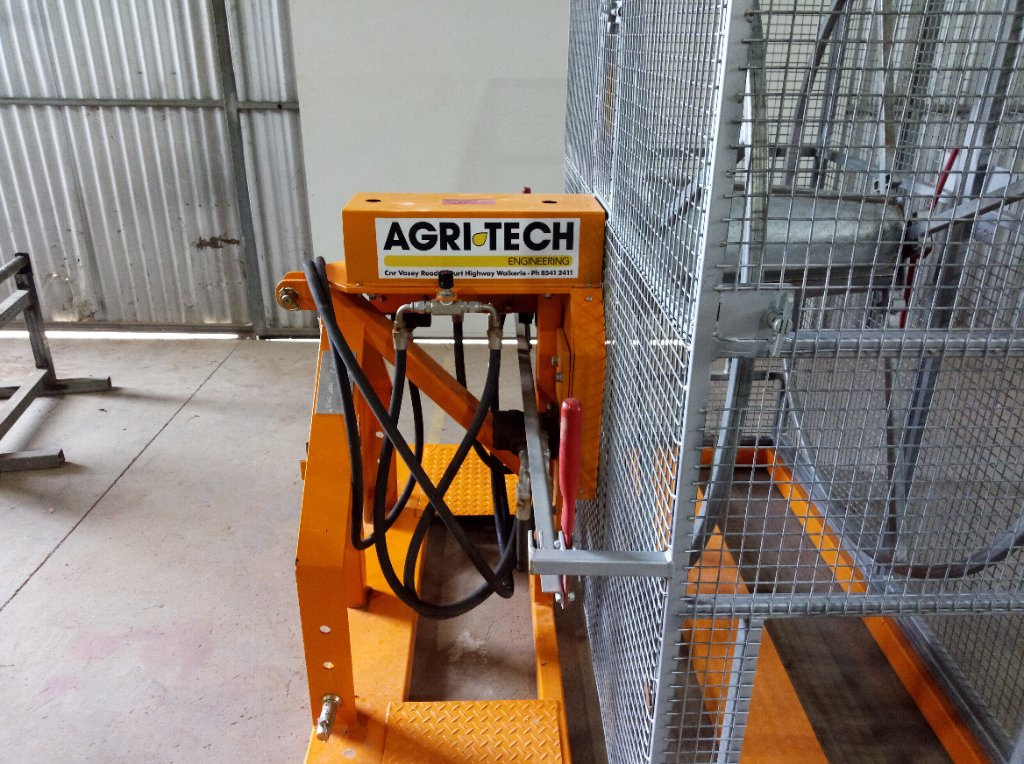 Hydraulic Control Assembly