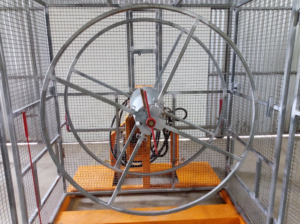 Hose Reel Winder — Front View