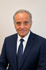 Professional portrait of Edward Bronder, CEO