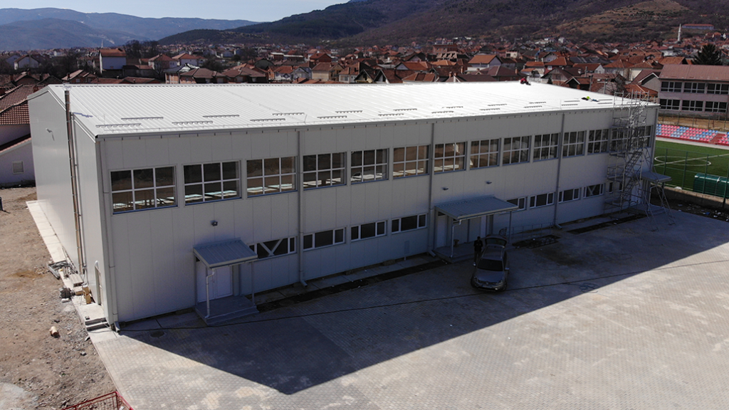 Faik Konica School Sports Hall — Debreshe, Gostivar
