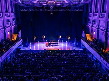 Birmingham Town Hall