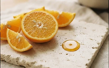 When and How to Use Vitamin C Serum (Benefits Explained)
