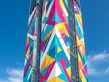 Habillage de façade — Immeuble commercial