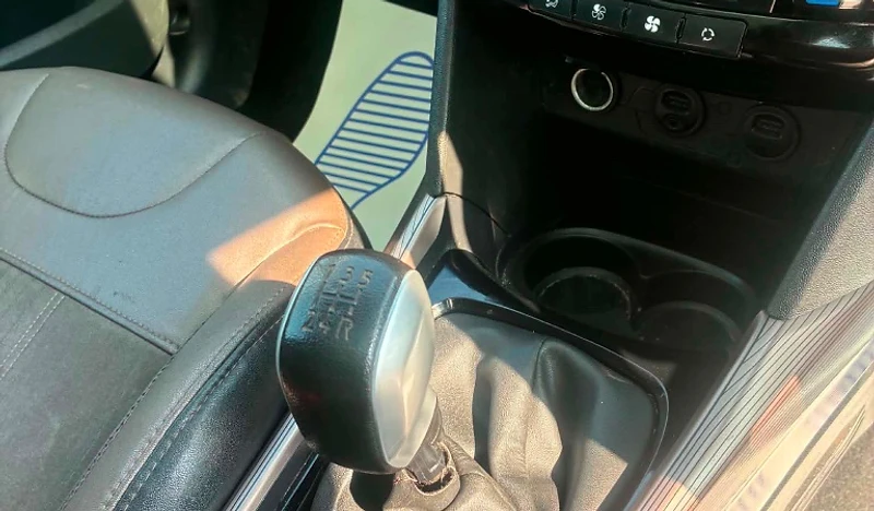 Peugeot 2008 10