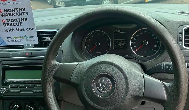 Volkswagen Polo 8