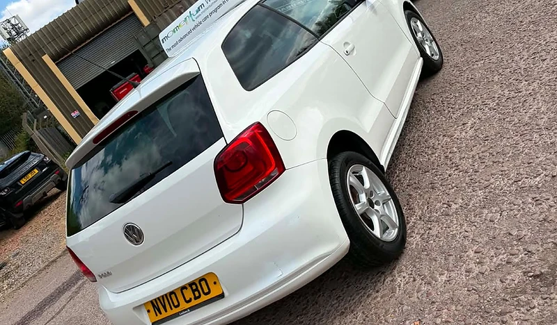 Volkswagen Polo 2