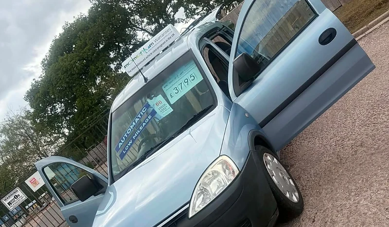 Vauxhall Combo Tour 1