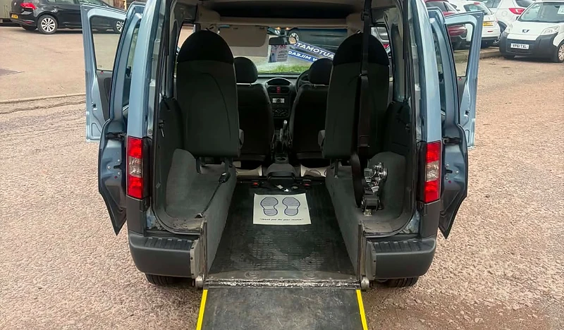Vauxhall Combo Tour 5