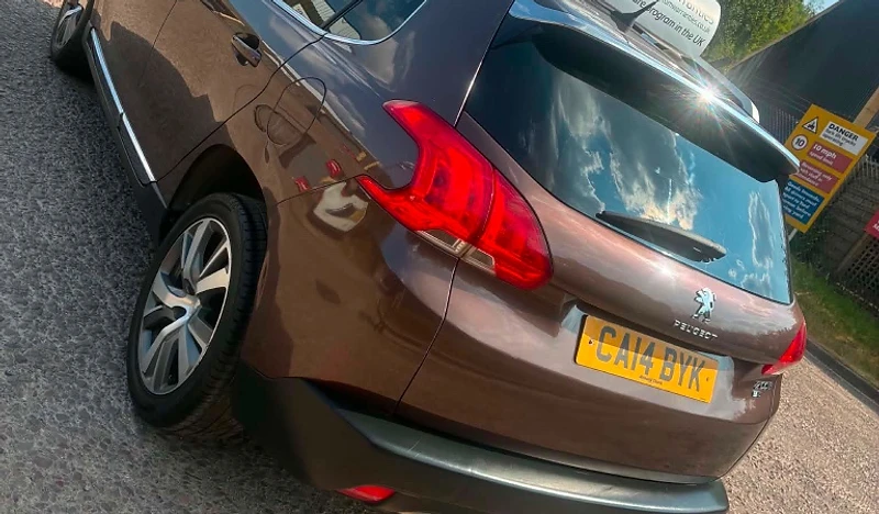 Peugeot 2008 5