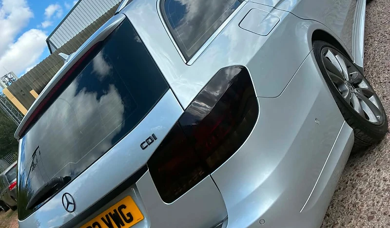 Mercedes-Benz E250 4