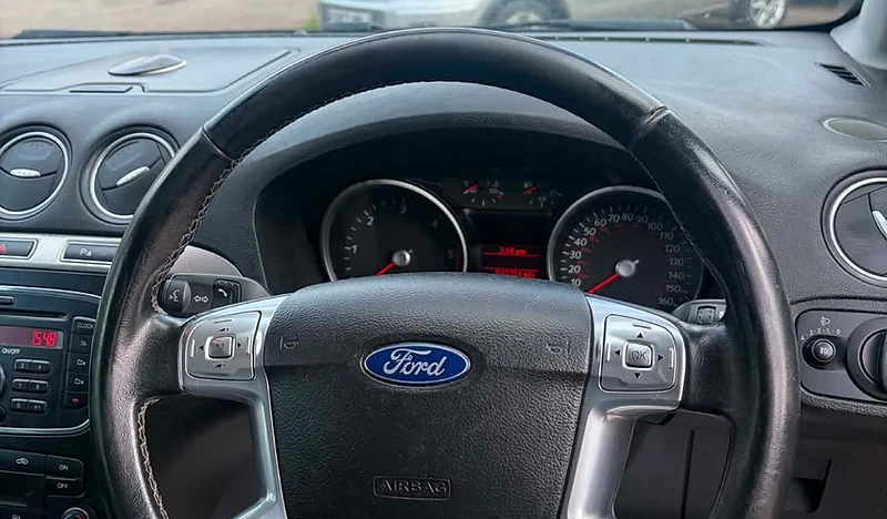 Ford Galaxy 7