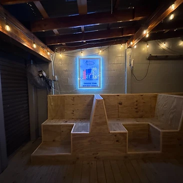 Dive Bar Buckhead gallery 14
