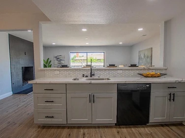 Kitchen & Living Space