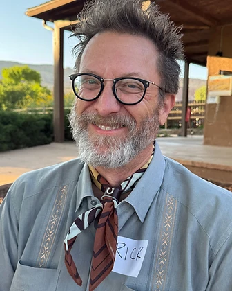 Dr. Rick Diamond at a Story Healing retreat