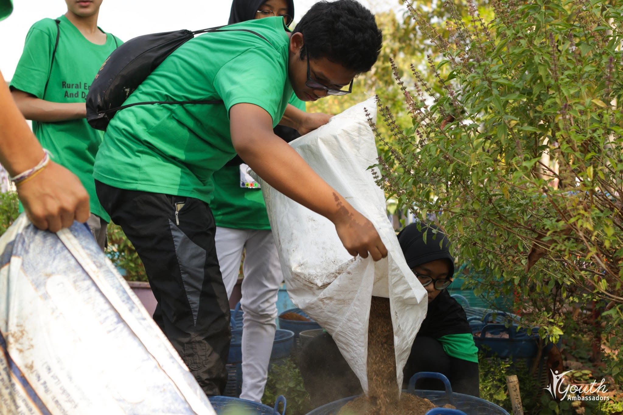 Youth Ambassadors community service