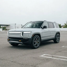 Rivian R2 Standard