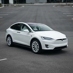 Tesla Model X 60D