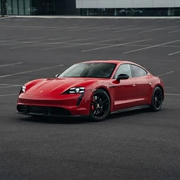 Porsche Taycan GTS