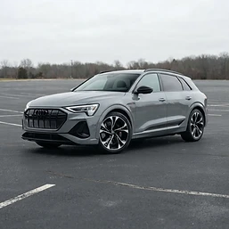 Audi SQ8 e-tron