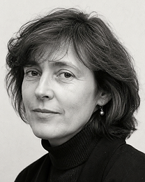 Portrait of Rachel Ellis-Ward