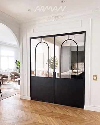 Puertas pivotantes