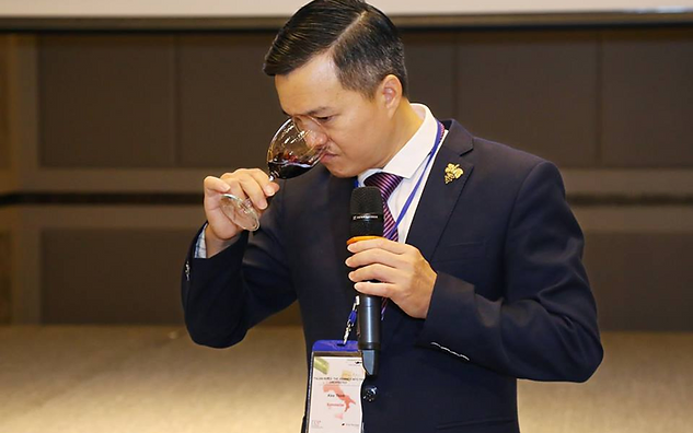 Khám phá hương vị — Nghệ thuật thưởng thức & thử nếm