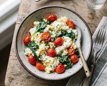 Express Tomato And Spinach Egg White Scramble
